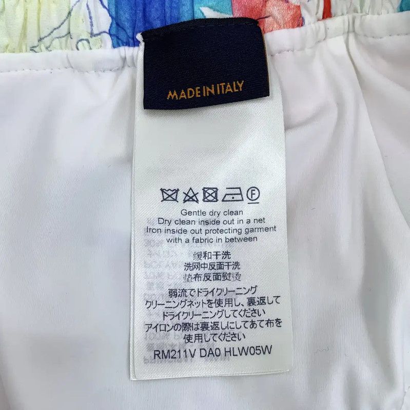 Louis Vuitton Louis Vuitton Colorful Nylon Women's Shorts 0089 Size 24" / US 00 / IT 34 - 6 Thumbnail