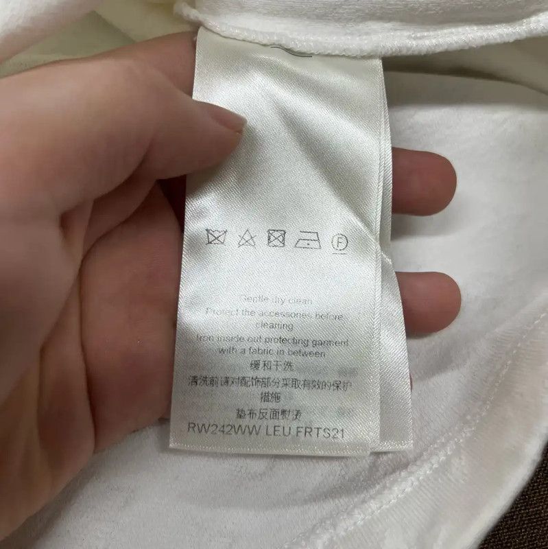 Louis Vuitton Louis Vuitton White Cotton Women's T-Shirt 0089 Size XS / US 0-2 / IT 36-38 - 4 Thumbnail