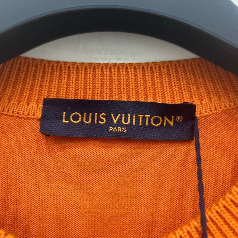 Louis Vuitton Louis Vuitton Orange Women's T-Shirt in XL Size 0089 Size XL / US 12-14 / IT 48-50 - 5 Thumbnail