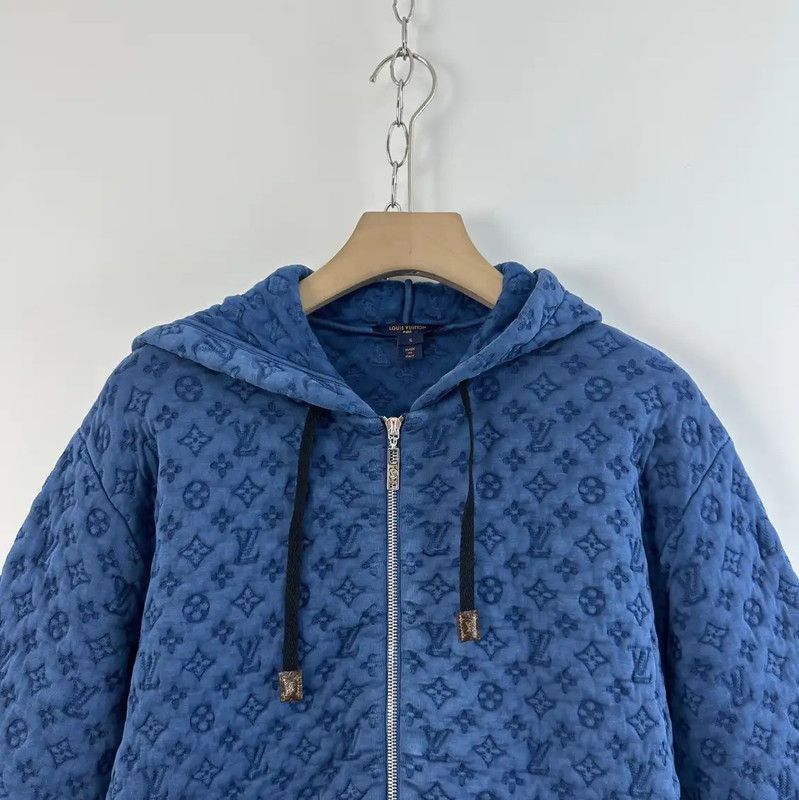 Louis Vuitton Louis Vuitton Blue Logo Embroidered Hoodie 0089 Size XS / US 0-2 / IT 36-38 - 3 Thumbnail