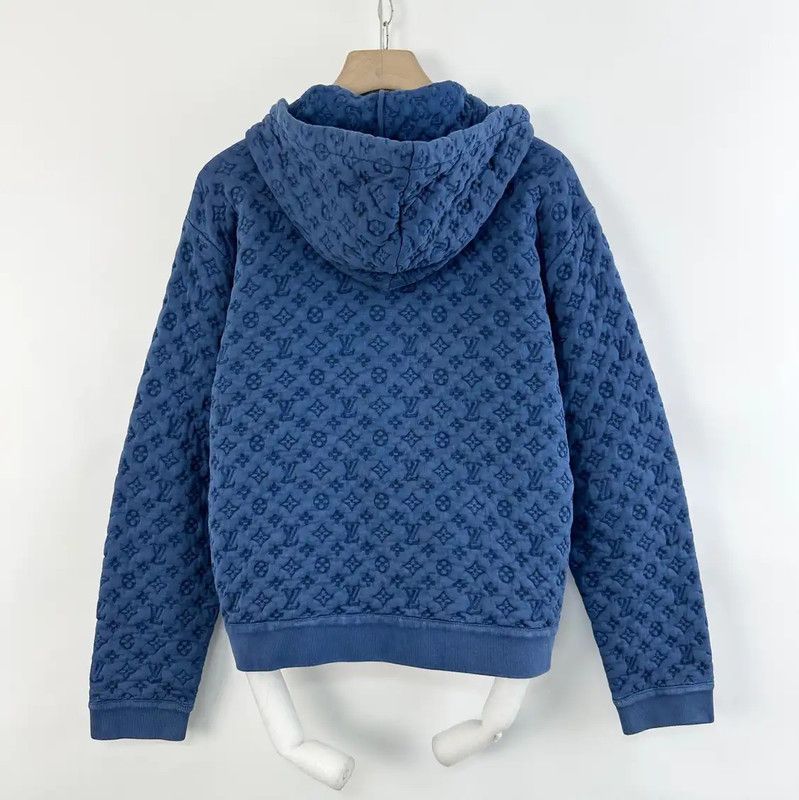 Louis Vuitton Louis Vuitton Blue Logo Embroidered Hoodie 0089 Size XS / US 0-2 / IT 36-38 - 2 Thumbnail