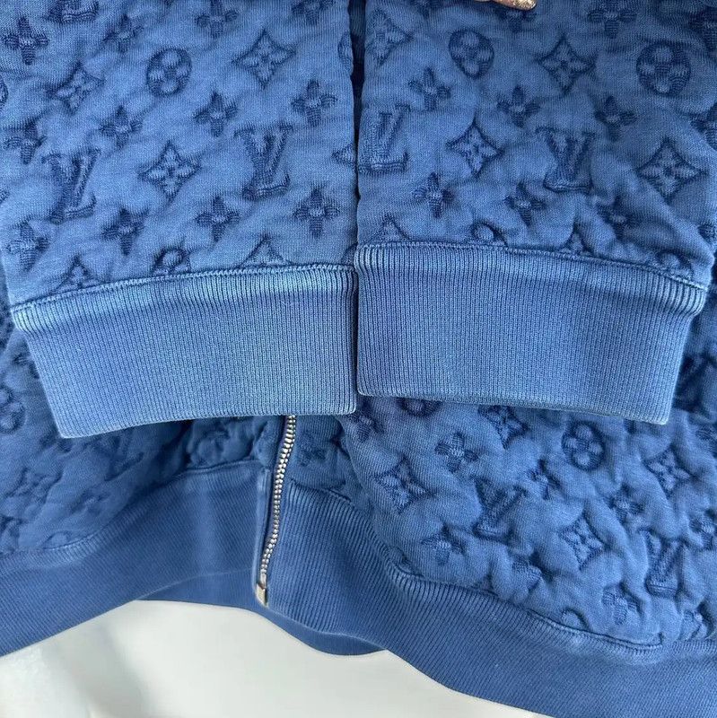 Louis Vuitton Louis Vuitton Blue Logo Embroidered Hoodie 0089 Size XS / US 0-2 / IT 36-38 - 6 Thumbnail
