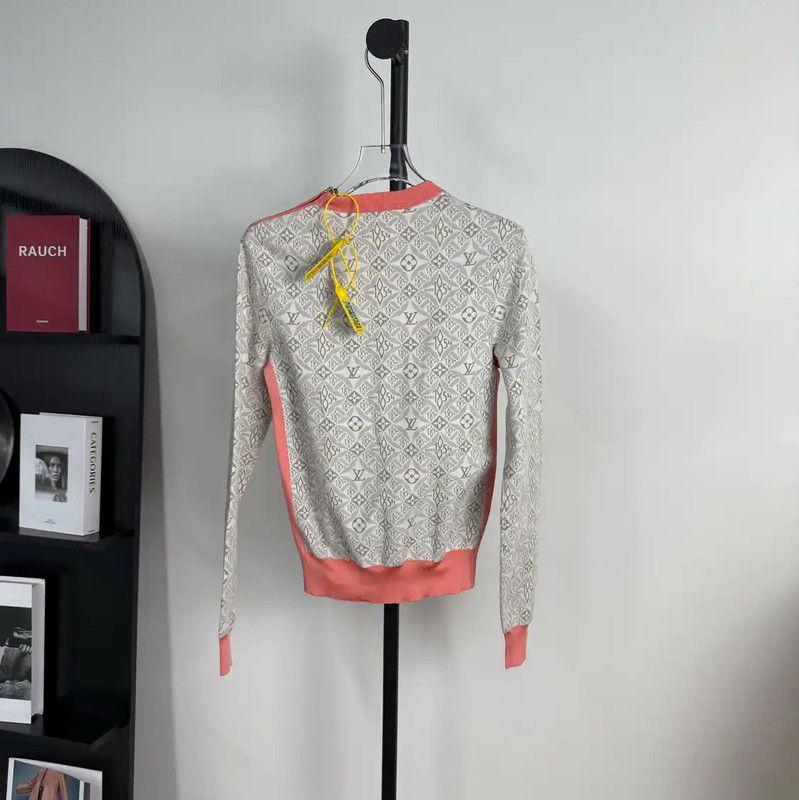 Louis Vuitton Louis Vuitton Color Block Knitted Sweater 0089 Size XS / US 0-2 / IT 36-38 - 2 Thumbnail