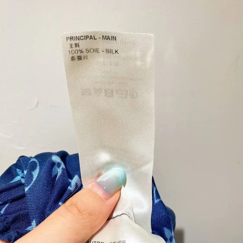 Louis Vuitton Louis Vuitton Blue Silk Women's Casual Pants 0089 Size 23" - 4 Thumbnail
