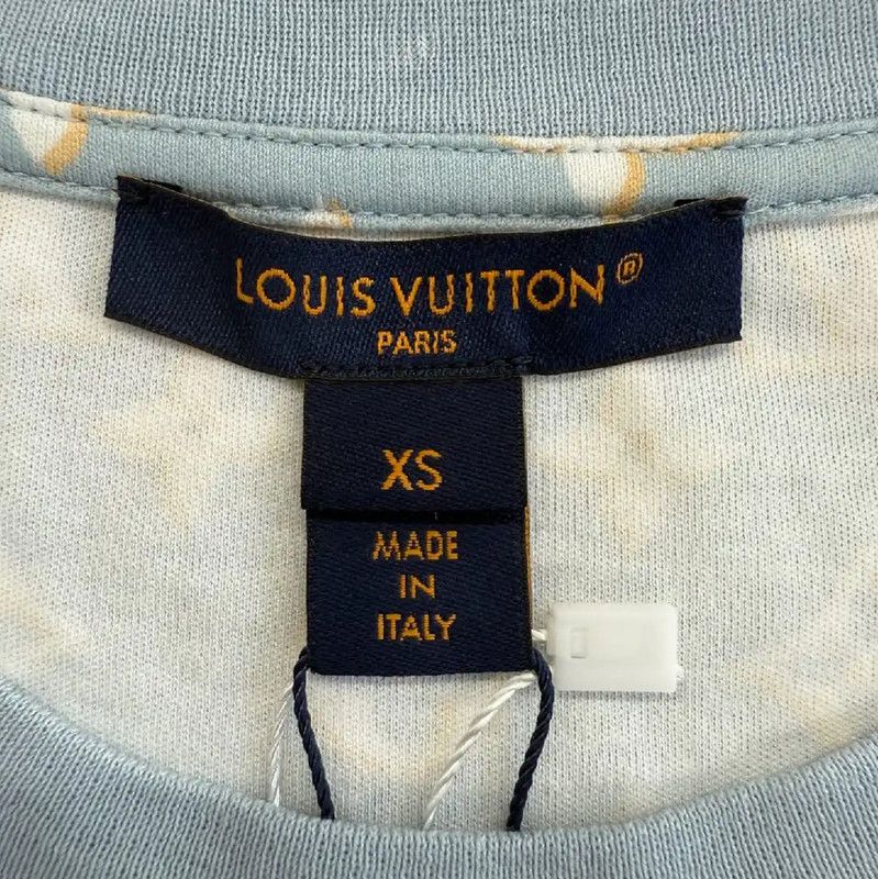 Louis Vuitton Louis Vuitton Summer Light Blue Cotton T-Shirt 0089 Size XS / US 0-2 / IT 36-38 - 3 Thumbnail
