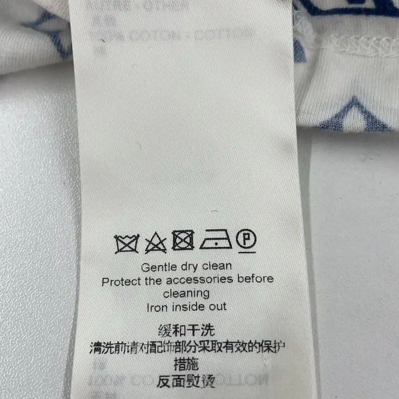 Louis Vuitton Louis Vuitton White Cotton T-Shirt for Women 0089 Size XS / US 0-2 / IT 36-38 - 2 Thumbnail