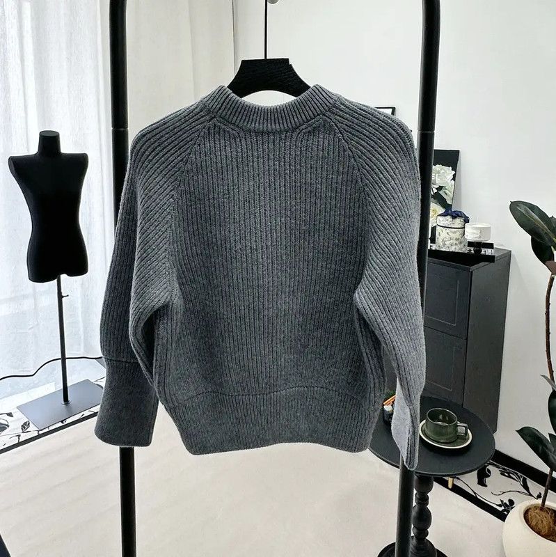 Louis Vuitton Louis Vuitton Women's Grey Wool Logo Knit Sweater 0089 Size XS / US 0-2 / IT 36-38 - 2 Thumbnail
