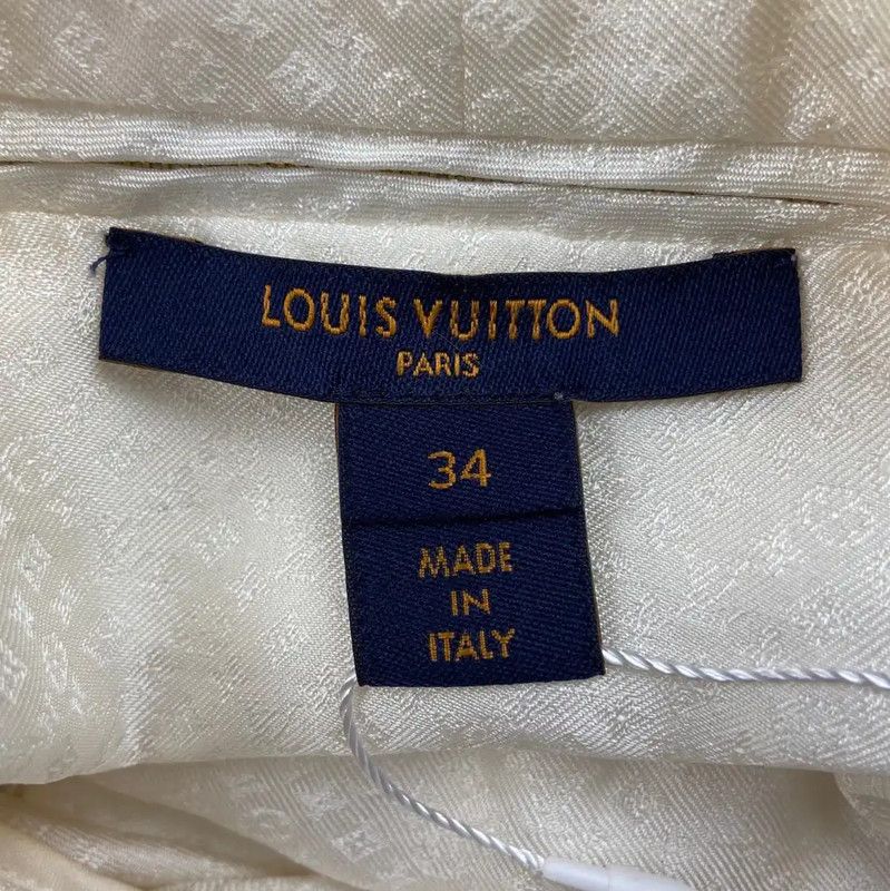 Louis Vuitton Louis Vuitton White Silk Blouse for Women 0089 Size S / US 4 / IT 40 - 4 Thumbnail