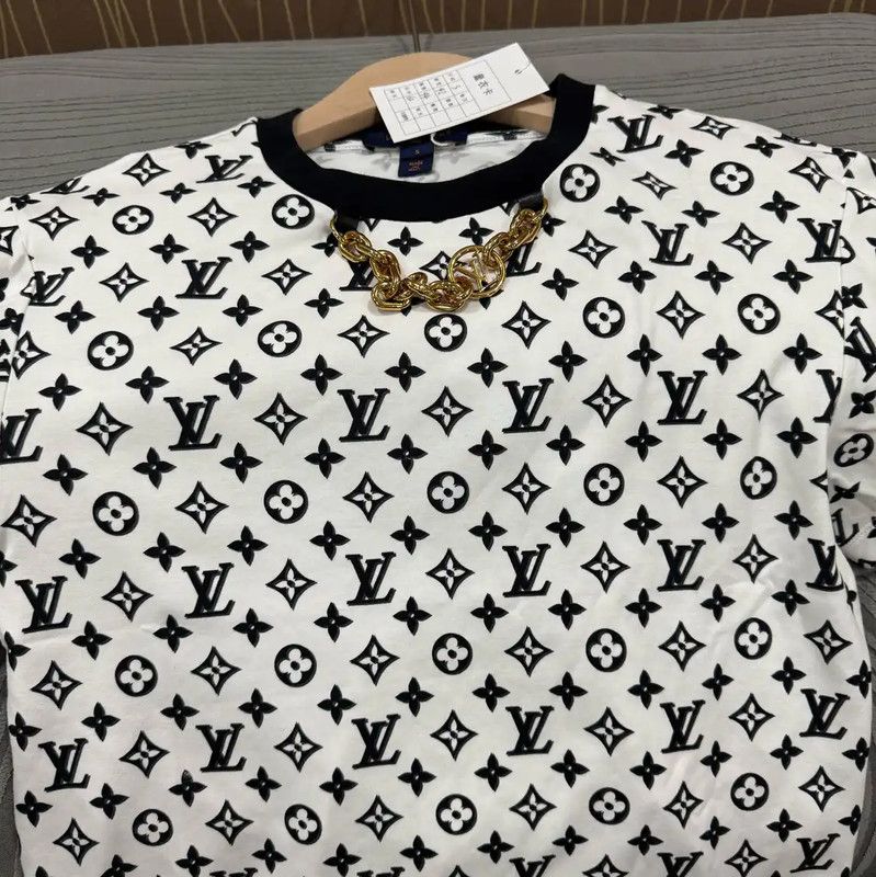 Louis Vuitton Louis Vuitton Women's White Cotton T-Shirt 0089 Size S / US 4 / IT 40 - 4 Thumbnail