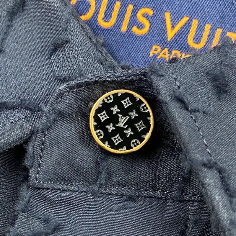 Louis Vuitton Louis Vuitton M Size Dark Gray Cotton Shirt 0089 Size M / US 6-8 / IT 42-44 - 3 Thumbnail