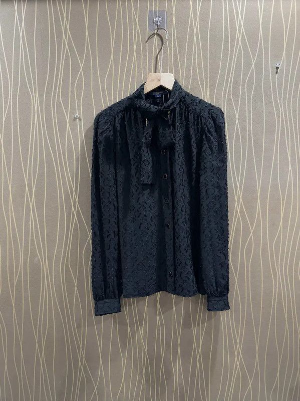 Louis Vuitton Louis Vuitton Black Silk Women's Shirt Size S 0089 Size S / US 4 / IT 40 - 2 Thumbnail