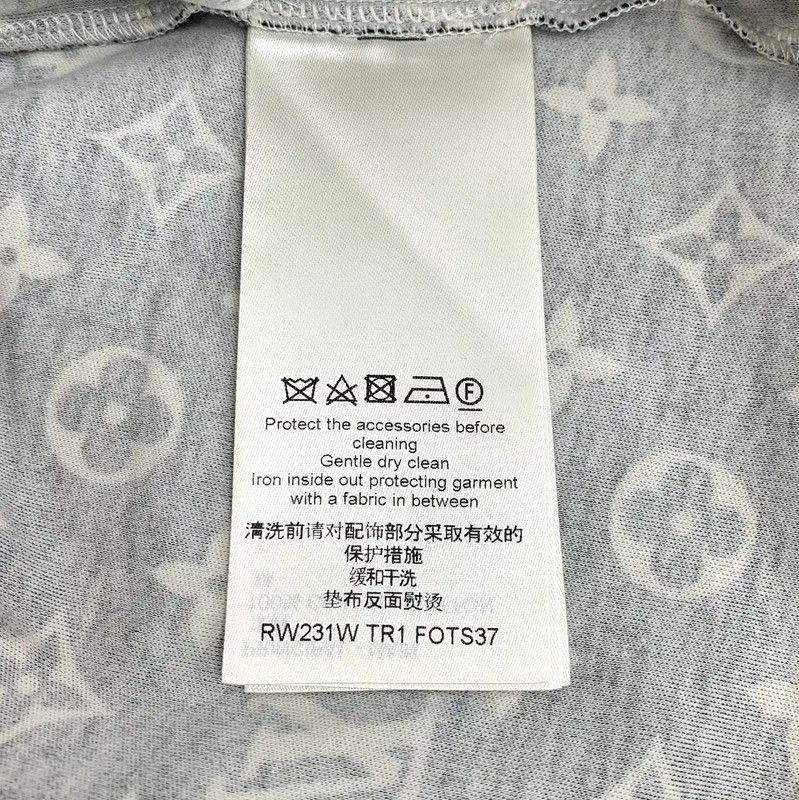 Louis Vuitton Louis Vuitton Black Cotton Women's T-Shirt 0089 Size S / US 4 / IT 40 - 6 Thumbnail