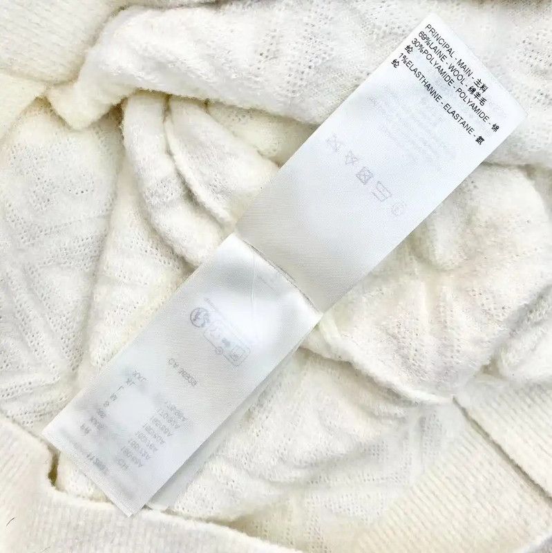 Louis Vuitton Louis Vuitton Women's White Wool T-Shirt 0089 Size M / US 6-8 / IT 42-44 - 4 Thumbnail
