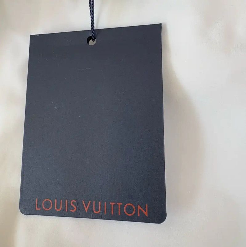 Louis Vuitton Louis Vuitton Women's Long Sleeve T-Shirt 0089 Size S / US 4 / IT 40 - 8 Thumbnail