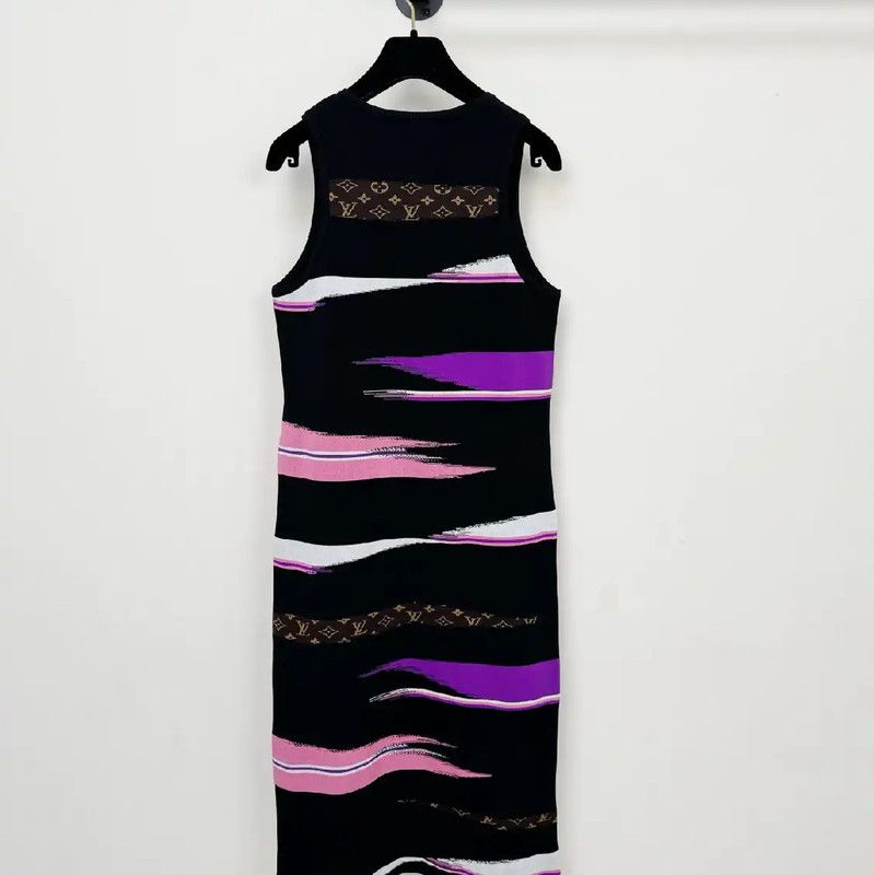 Louis Vuitton Louis Vuitton Colorful Women's Dress Size S 0089 Size S / US 4 / IT 40 - 2 Thumbnail