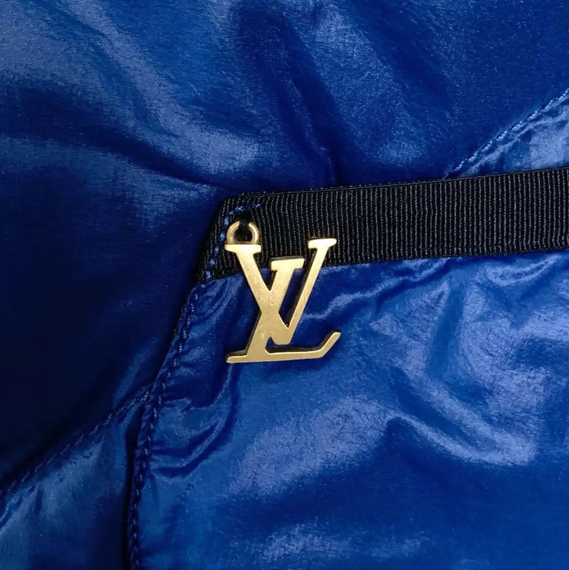 Louis Vuitton Louis Vuitton Women's Blue Cotton Puffer Jacket 0089 Size S / US 4 / IT 40 - 5 Thumbnail