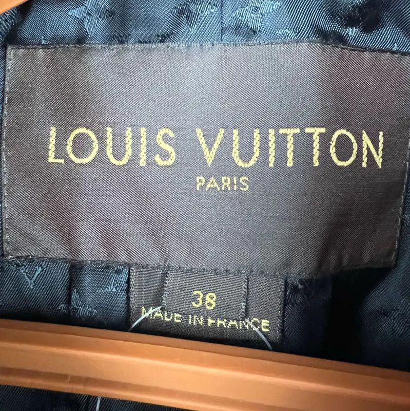 Louis Vuitton Louis Vuitton Black Cashmere Coat Size S 0089 Size S / US 4 / IT 40 - 4 Thumbnail