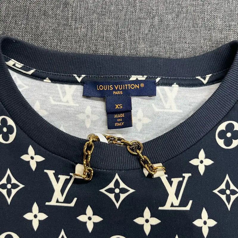 Louis Vuitton Louis Vuitton Black Cotton Women's T-Shirt 0089 Size XS / US 0-2 / IT 36-38 - 3 Thumbnail