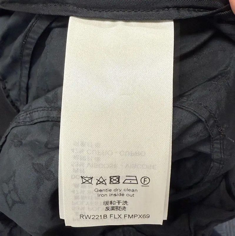 Louis Vuitton Louis Vuitton Black Polyester Casual Pants 0089 Size 26" / US 2 / IT 38 - 5 Thumbnail