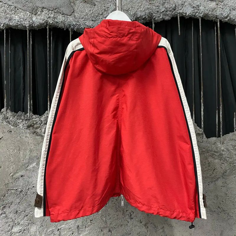 Louis Vuitton Louis Vuitton Red Spring Jacket for Women 0089 Size ONE SIZE - 2 Thumbnail