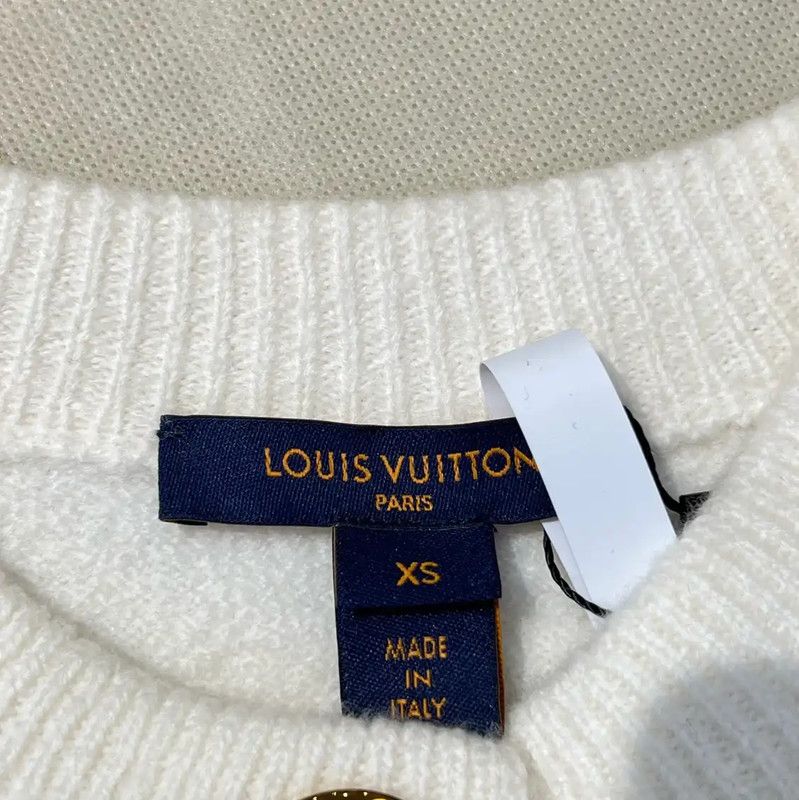 Louis Vuitton Louis Vuitton Winter Cream Cashmere Cardigan for Women 0089 Size XS / US 0-2 / IT 36-38 - 6 Thumbnail