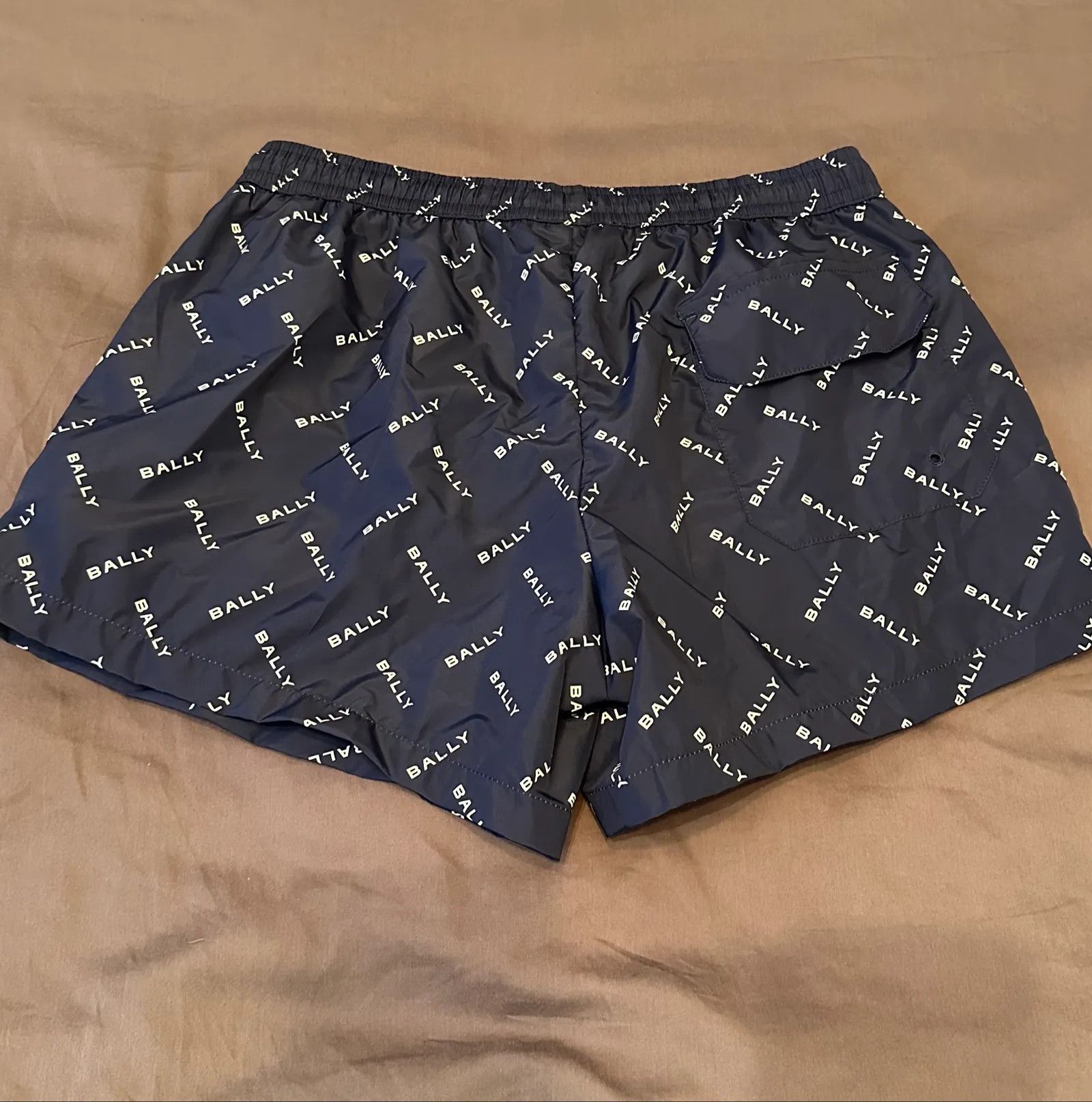 Bally Bally M4BA358F Shorts Size US 32 / EU 48 - 4 Thumbnail