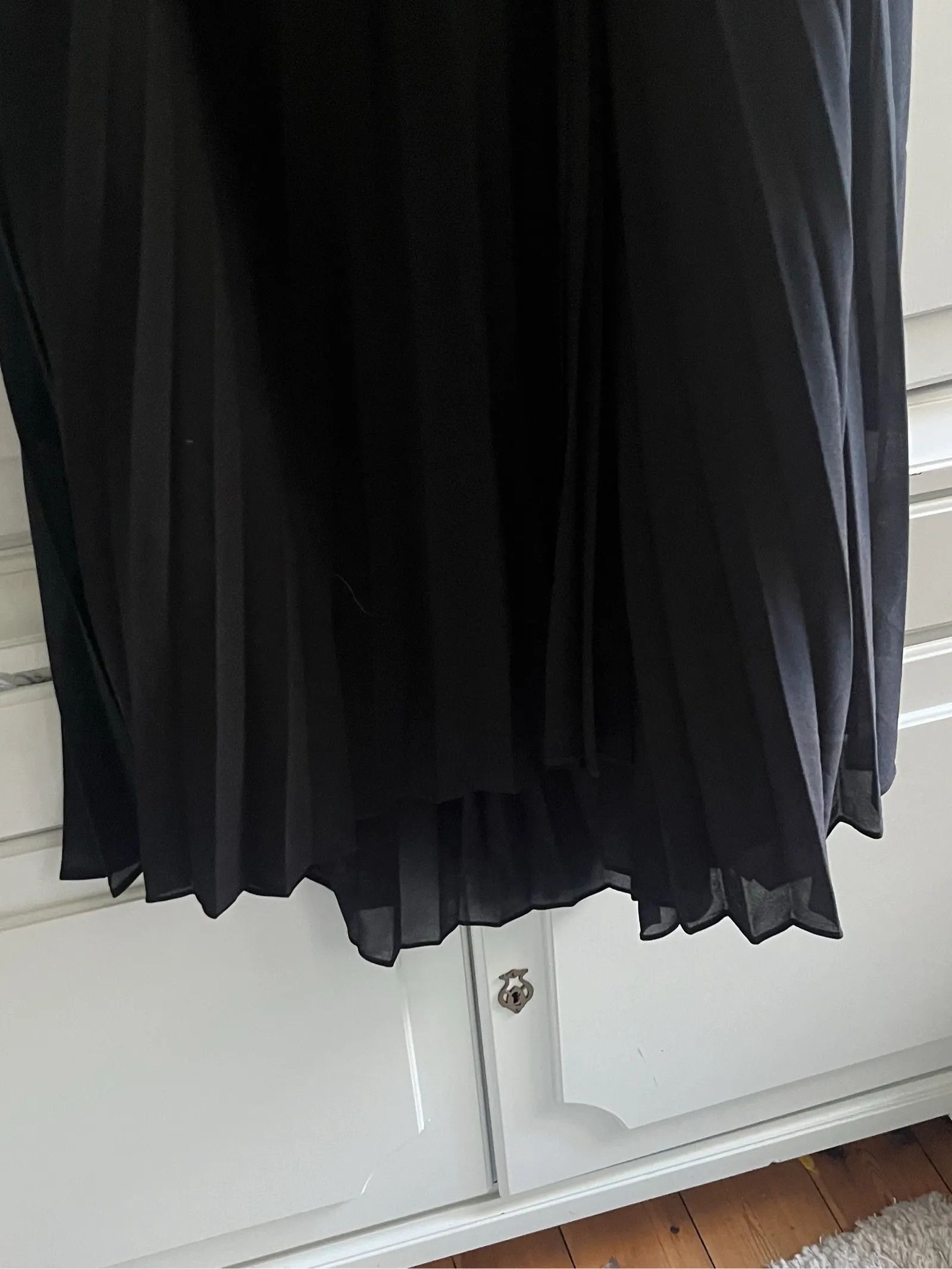 By Malene Birger By Malene Birger Vet ej Skirt Size 30" / US 8 / IT 44 - 2 Thumbnail