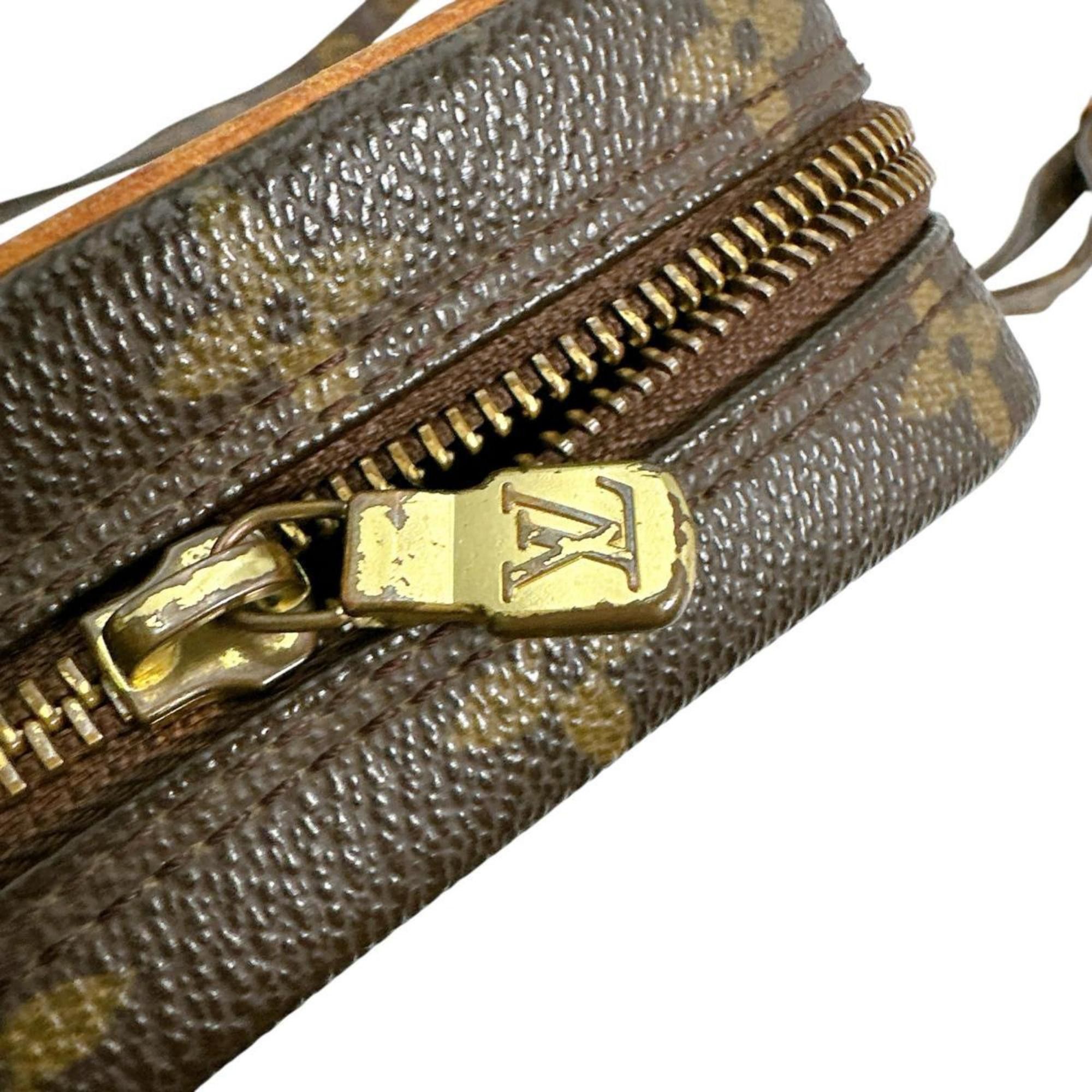 Louis Vuitton Louis Vuitton Monogram Danube Shoulder Bag in Canvas, M45266, Brown Size ONE SIZE - 17 Thumbnail