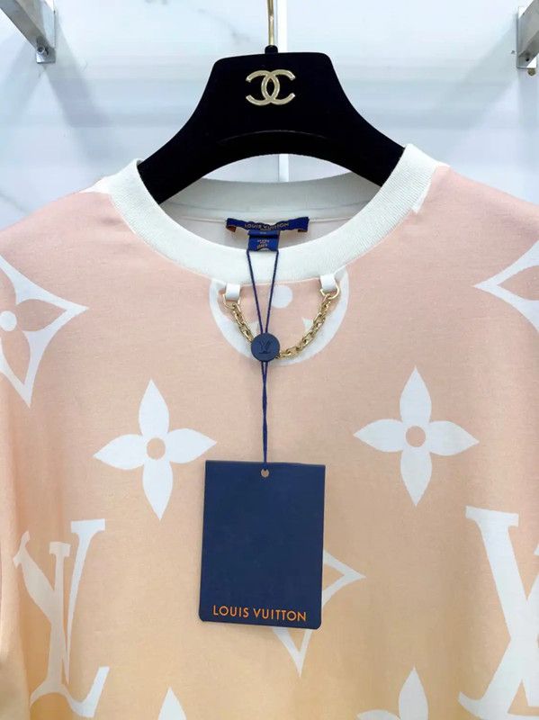 Louis Vuitton Louis Vuitton Color Block Summer T-shirt 0089 Size M / US 6-8 / IT 42-44 - 4 Thumbnail
