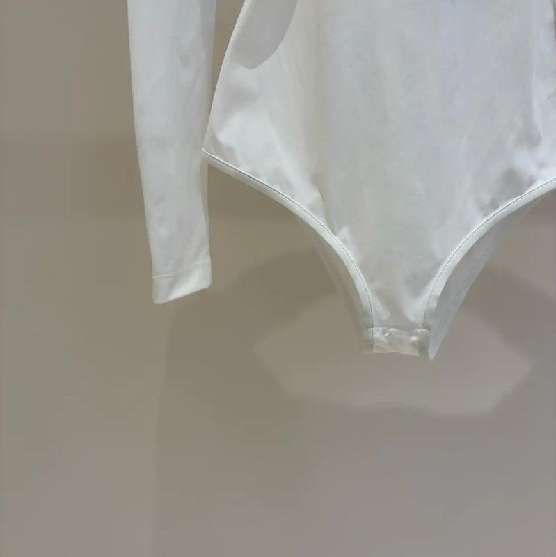 Louis Vuitton Louis Vuitton White Long Sleeve Bodysuit for Women 0089 Size S / US 4 / IT 40 - 5 Thumbnail