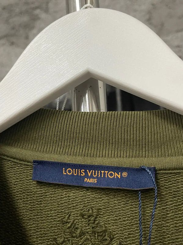 Louis Vuitton Louis Vuitton Green Cotton Long Sleeve Sweatshirt 0089 Size XS / US 0-2 / IT 36-38 - 6 Thumbnail