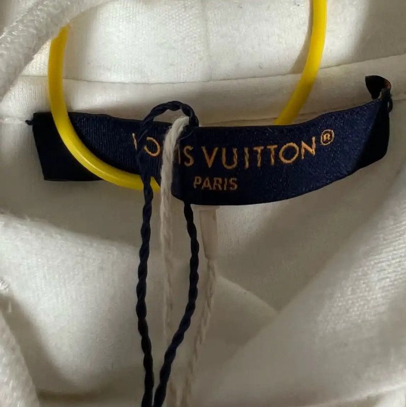 Louis Vuitton Louis Vuitton M Size White Cotton Hoodie 0089 Size M / US 6-8 / IT 42-44 - 3 Thumbnail