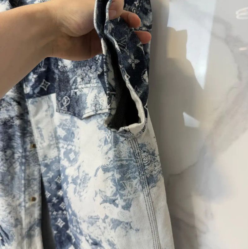 Louis Vuitton Louis Vuitton Blue Cotton Short Sleeve Shirt 0089 Size S / US 4 / IT 40 - 3 Thumbnail