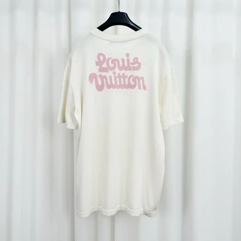 Louis Vuitton Louis Vuitton Summer Cotton Embroidered T-Shirt 0089 Size L / US 10 / IT 46 - 2 Thumbnail