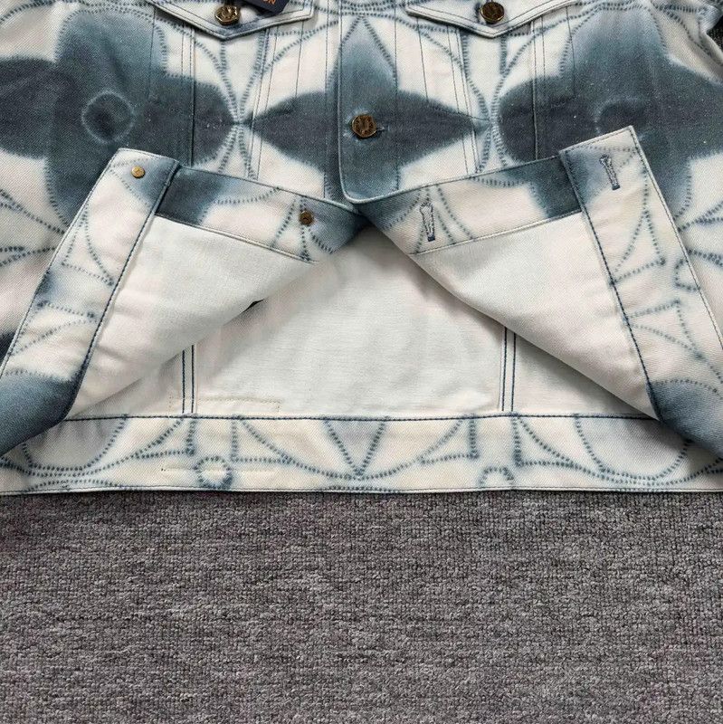 Louis Vuitton Louis Vuitton White Cotton Men’s Jacket 0089 Size L / US 10 / IT 46 - 7 Thumbnail