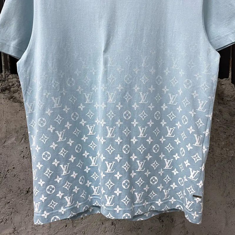 Louis Vuitton Louis Vuitton Summer Blue Cotton T-Shirt 0089 Size S / US 4 / IT 40 - 4 Thumbnail