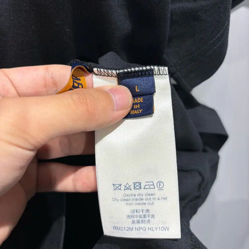 Louis Vuitton Louis Vuitton Black Cotton Men's T-shirt 0089 Size L / US 10 / IT 46 - 4 Thumbnail