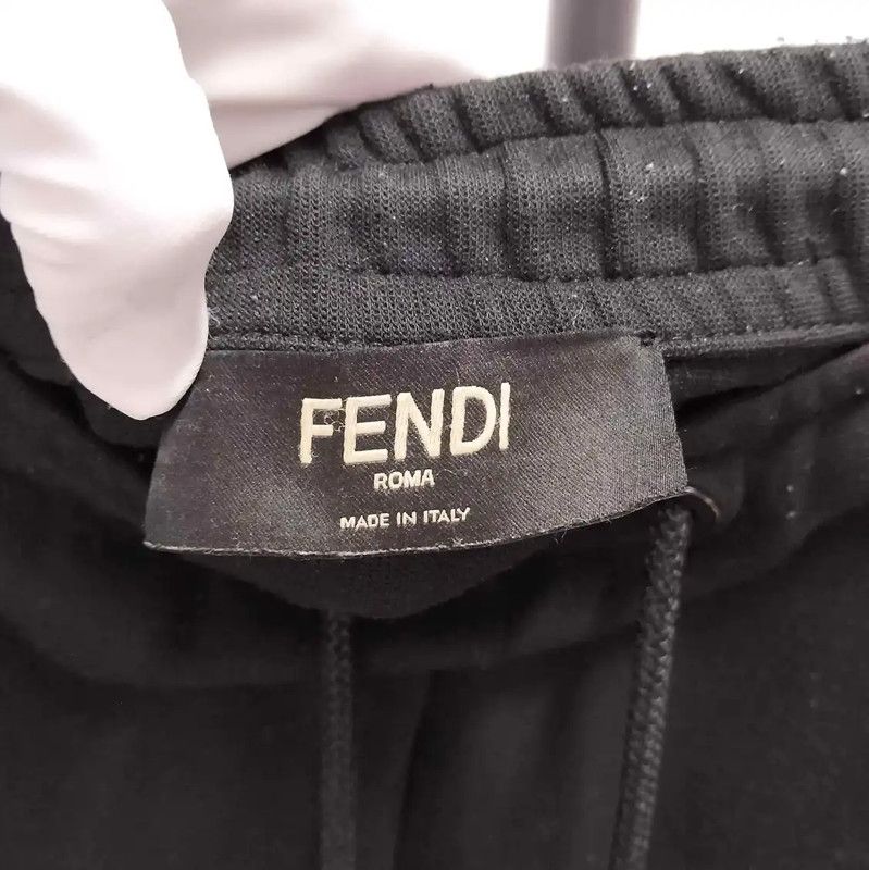Fendi Black Cotton Casual Pants for Men 0089