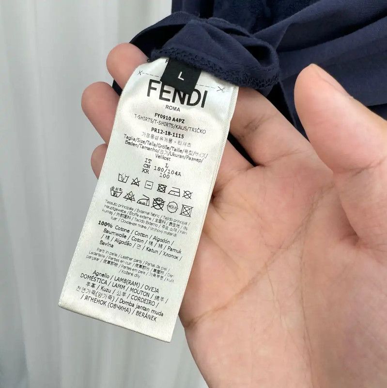 Fendi Fendi Short Sleeve Cotton T-Shirt in Navy 0089 Size US L / EU 52-54 / 3 - 6 Thumbnail