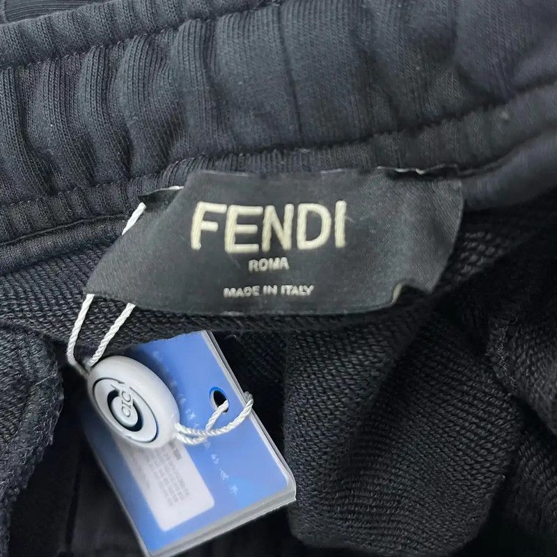 Fendi Fendi Black Casual Pants for Men in Size L 0089 Size US 34 / EU 50 - 3 Thumbnail