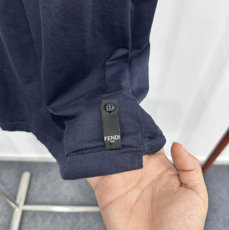 Fendi Fendi Men's Blue Cotton T-Shirt with Eyes 0089 Size US L / EU 52-54 / 3 - 5 Thumbnail