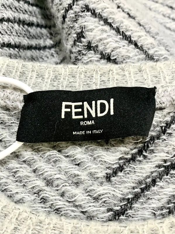 Fendi Fendi Color-Block Knitted Sweater for Men 0089 Size US XL / EU 56 / 4 - 5 Thumbnail