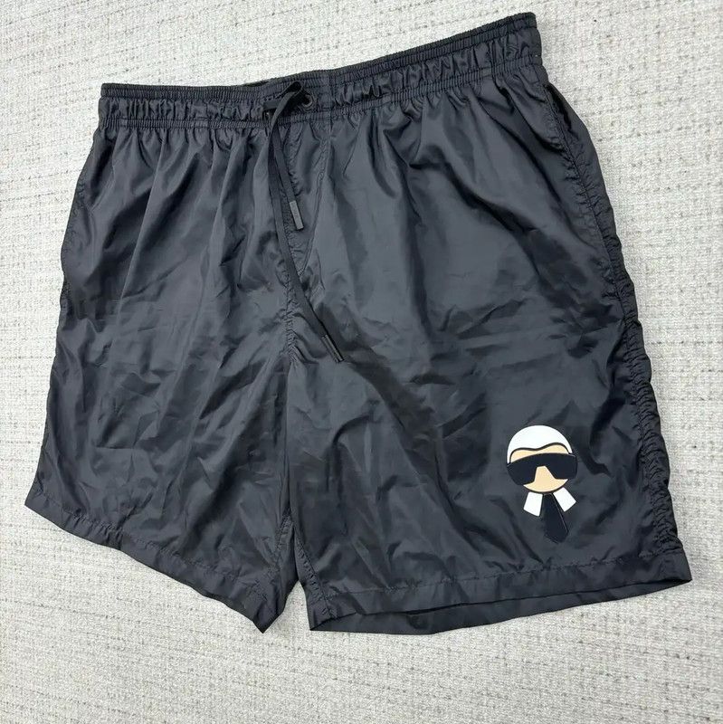 Fendi Fendi Black Nylon Summer Men's Shorts 0089 Size US 28 / EU 44 - 2 Thumbnail