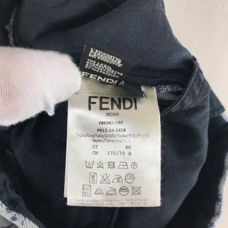 Fendi Fendi Color-Blocked Cotton Men's Shorts 0089 Size US 34 / EU 50 - 4 Thumbnail