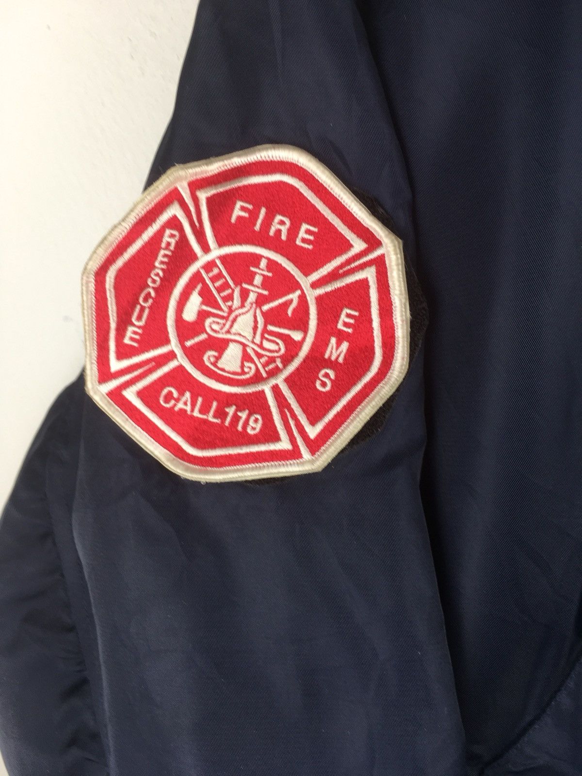 Designer × Vintage Vintage Signal Rescue Squad Embroidred armpit 24x26 Size US L / EU 52-54 / 3 - 6 Thumbnail