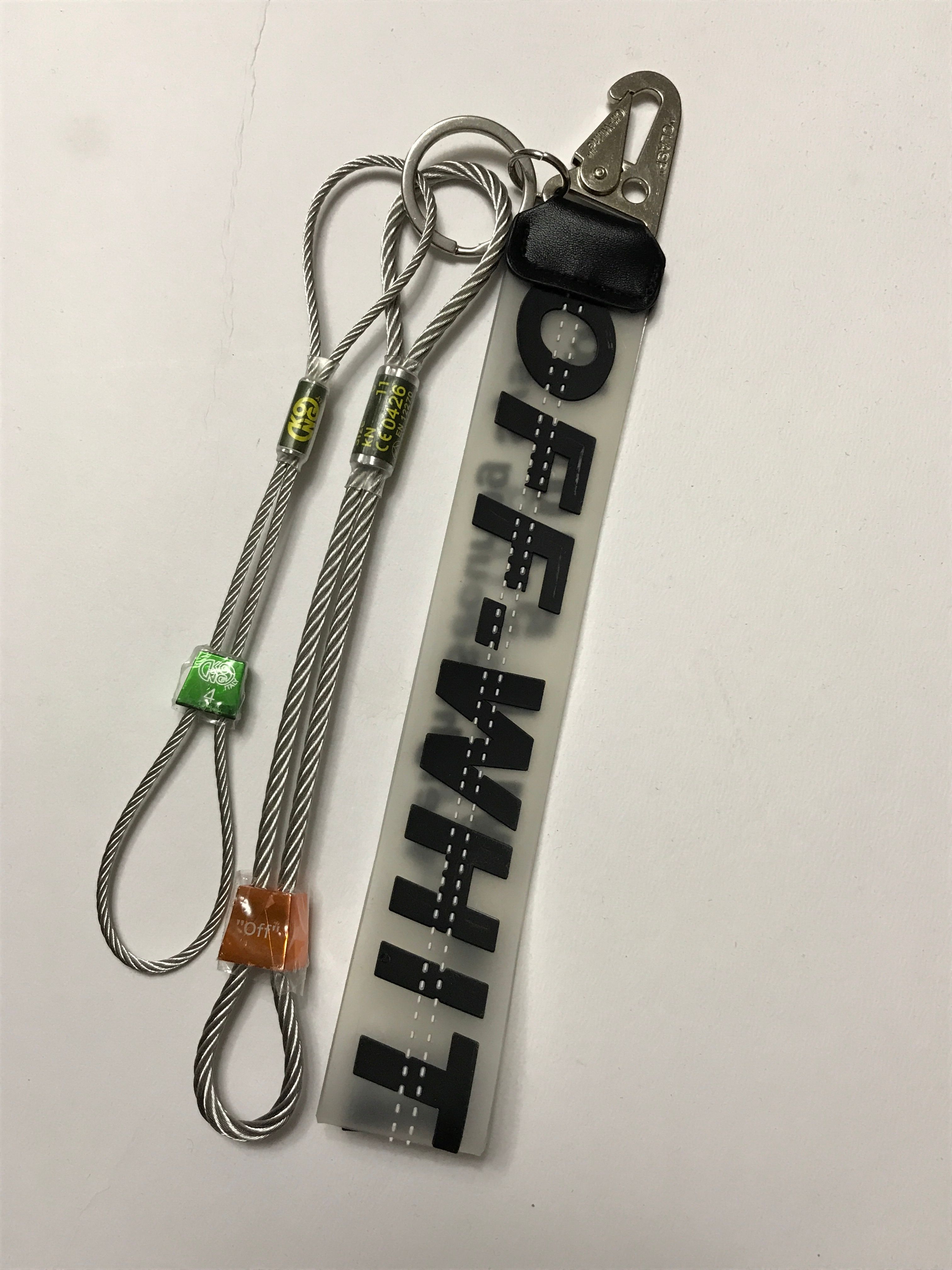 Off-White OFF-WHITE Keychain Pvc Rubber Transparent Black Size ONE SIZE - 7 Preview