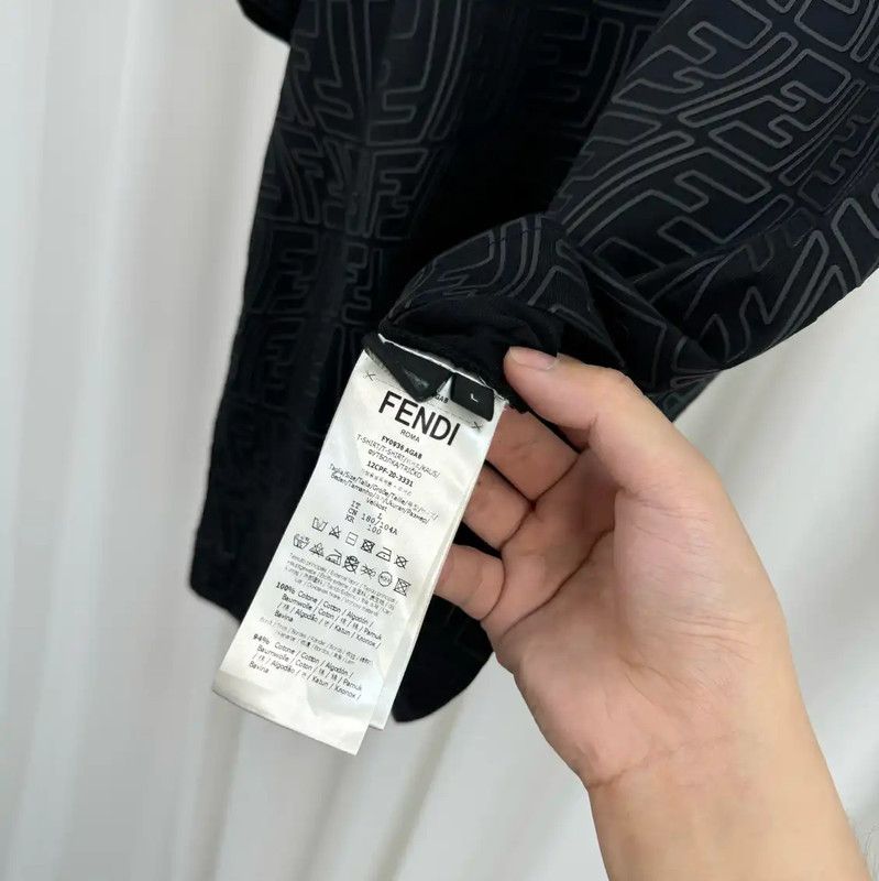 Fendi Fendi Black LOGO Short Sleeve T-Shirt 0089 Size US L / EU 52-54 / 3 - 6 Thumbnail