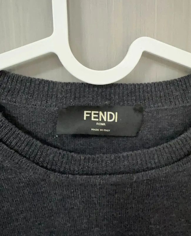 Fendi Fendi Men's Gray Cashmere Sweater with Unique Design 0089 Size US M / EU 48-50 / 2 - 3 Thumbnail