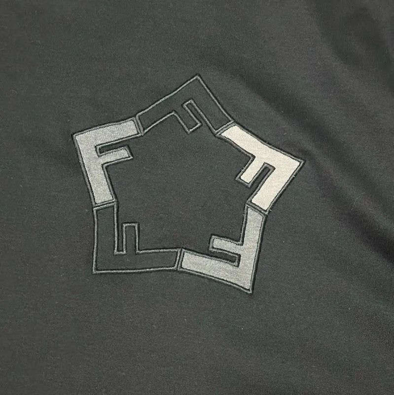 Fendi Fendi Men's Black Cotton Summer T-Shirt 0089 Size US M / EU 48-50 / 2 - 6 Thumbnail