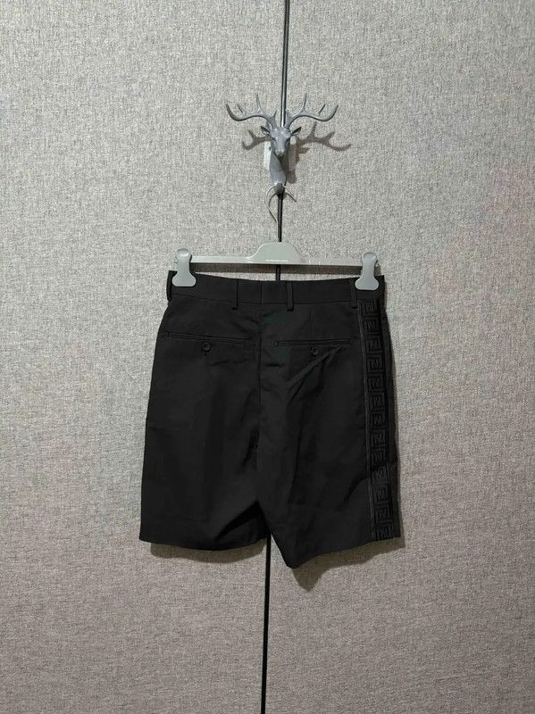 Fendi Fendi Black Cotton Logo Casual Shorts 0089 Size US 26 / EU 42 - 2 Thumbnail